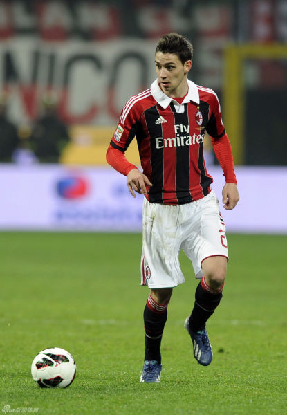 恩加德乌累计4黄下轮联赛停赛，无缘国安中超主场收官战