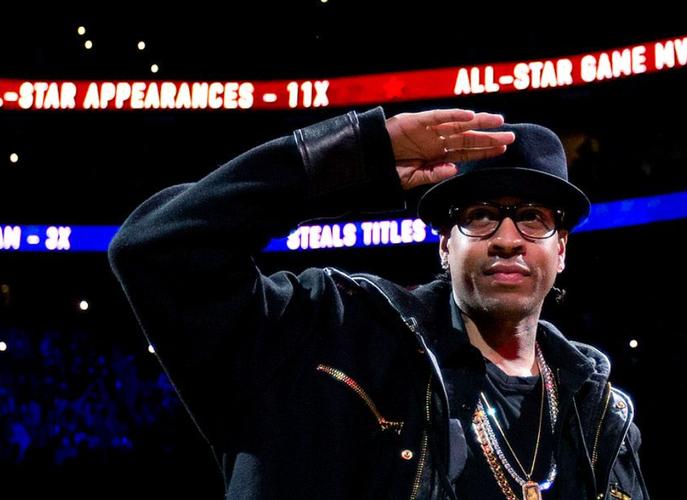 [德甲]勒沃库森2-2平送拜仁提前夺冠 凯恩迎生涯首冠