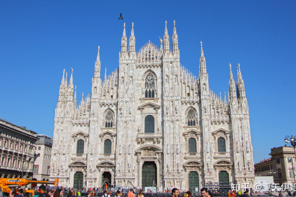 都灵vs科莫：杜万-萨帕塔、弗拉希奇首发，莫拉塔、尼科-帕斯出战