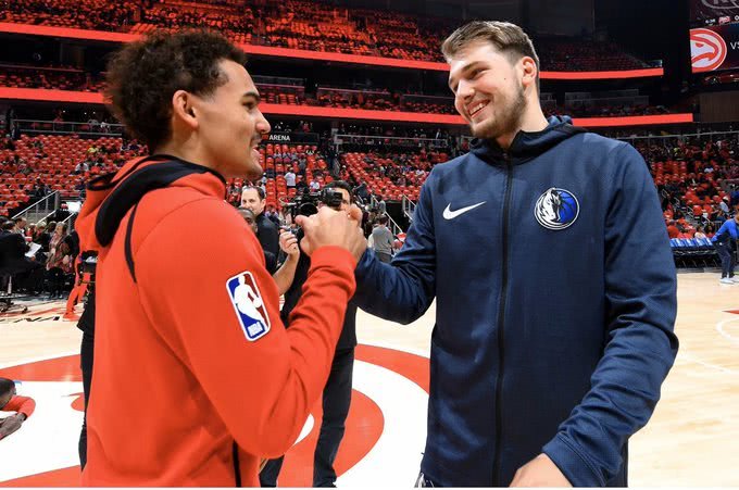 世界最强战队喊话IG！LCK冠军公开搞内斗，明星选手都讨厌Faker？