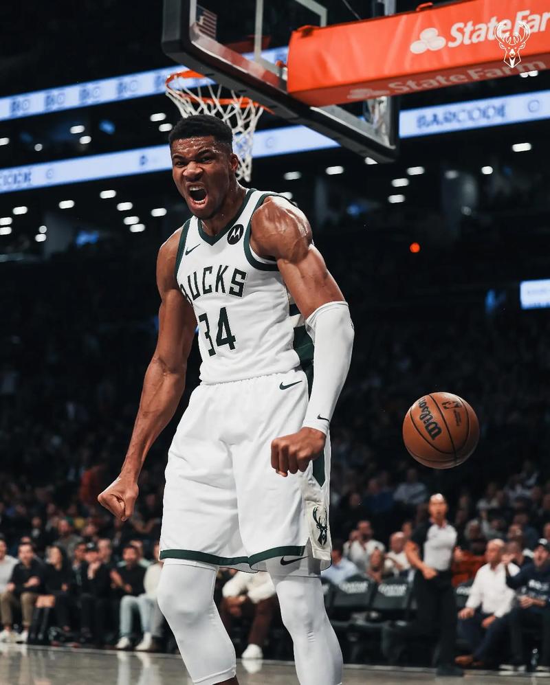 西蒙科勒预测恩里克捧杯，阿森纳有机会弄来卢卡库