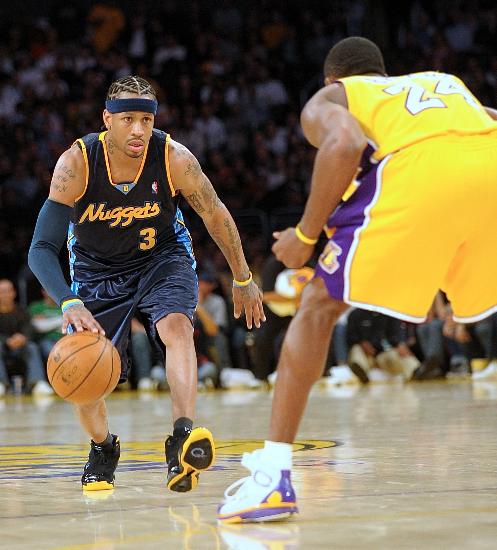 西甲争冠形势分析 强队稳定性成为关键因素